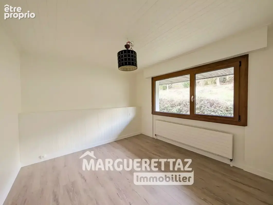 Villa 214m² sur 2929m² de terrain - Marignier - photo 13