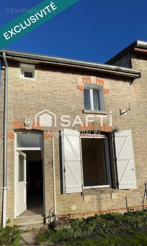 Photo 1 - Maison à VILLE-SUR-TOURBE