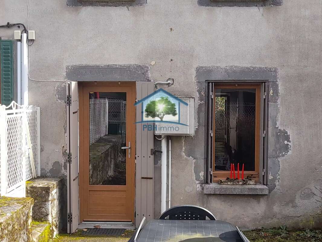 Maison à LA BOURBOULE