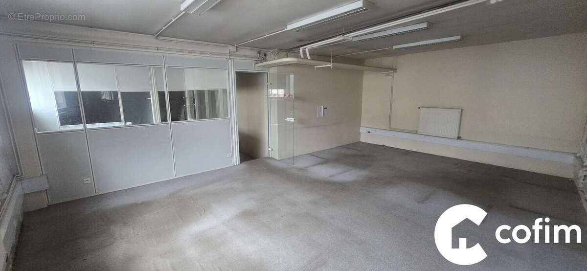 Commerce à JURANCON