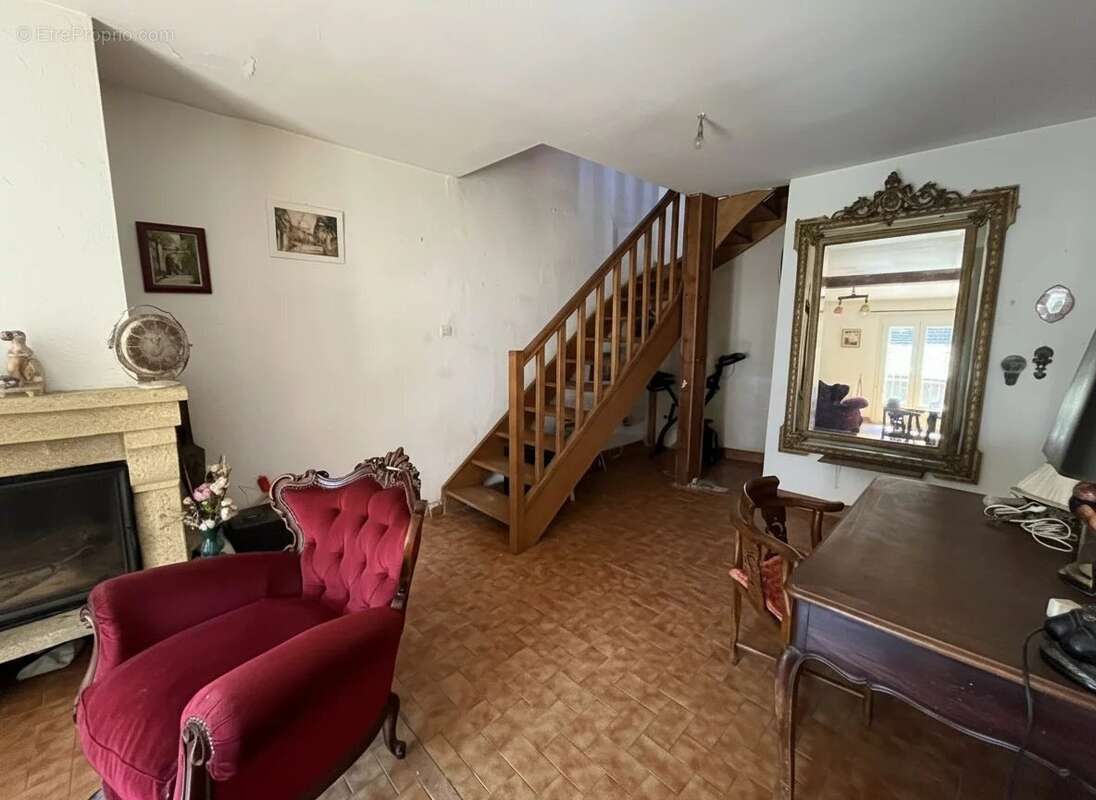 Maison à LAURIS