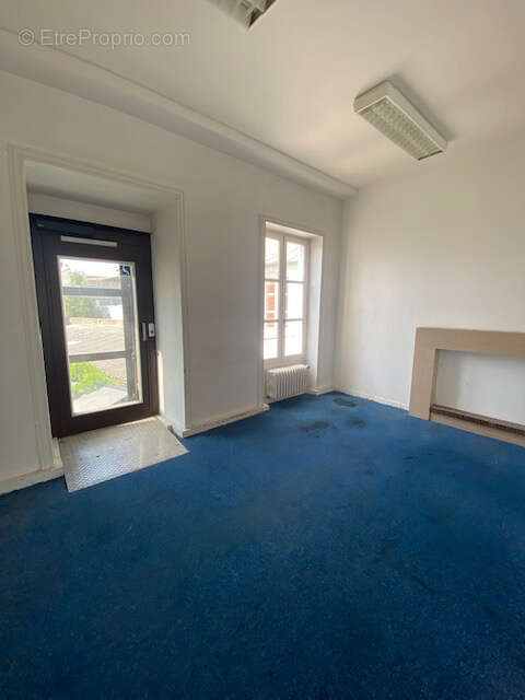 Commerce à MAISONS-LAFFITTE