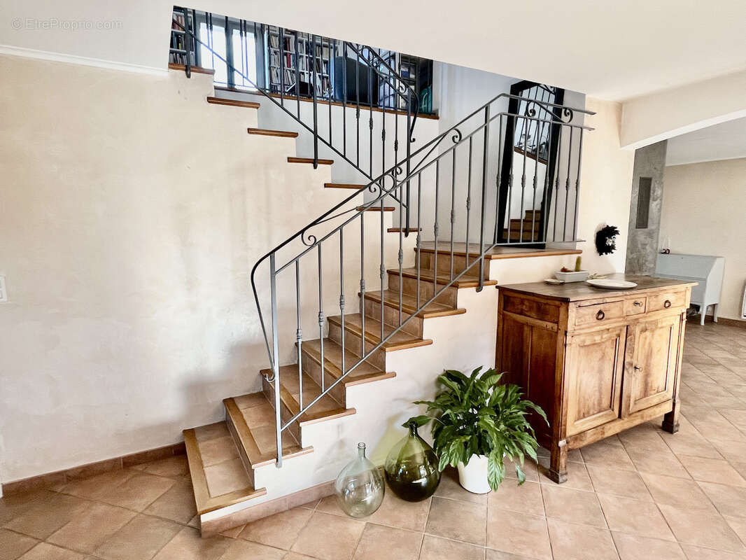 Maison à MALAUCENE