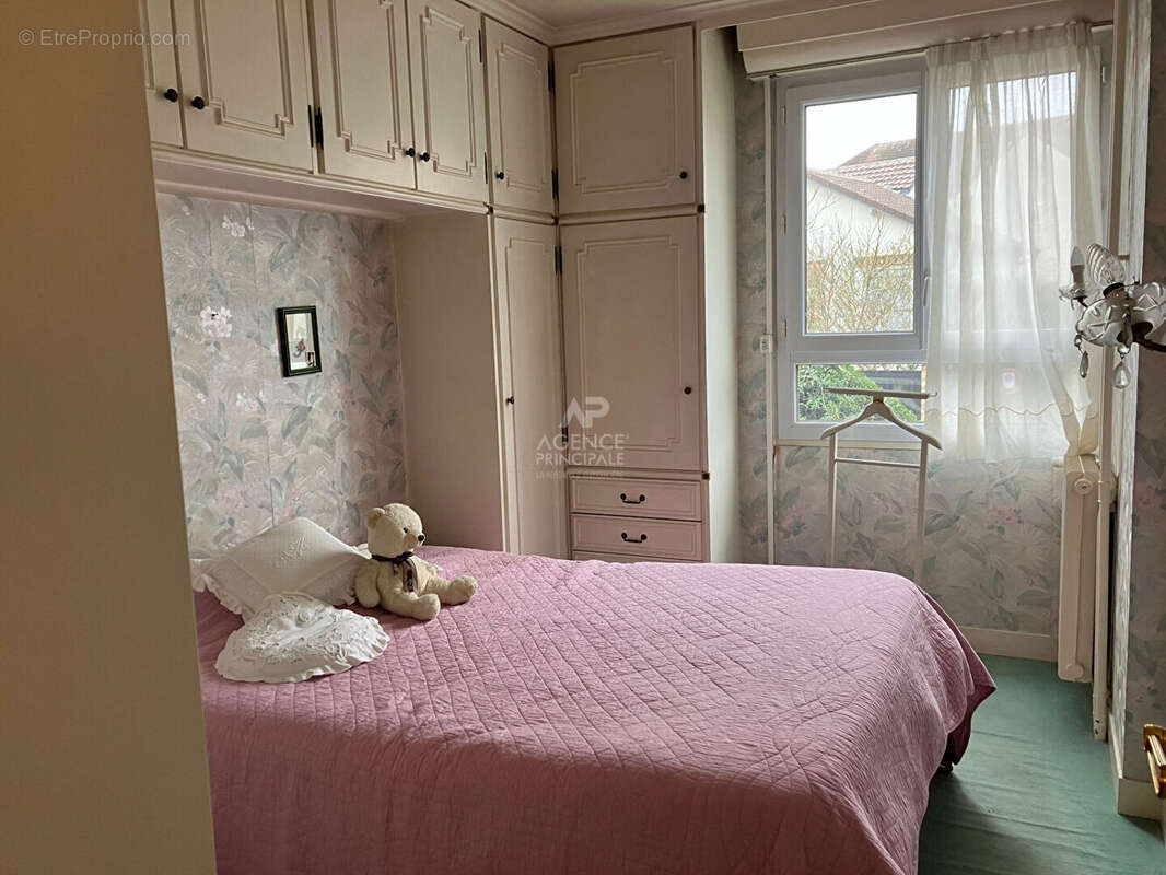 Appartement à MAISONS-LAFFITTE
