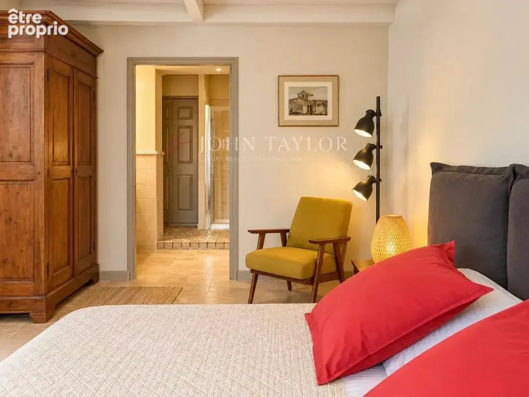 Saint-Rémy-De-Provence - Maison à Vendre - photo 12