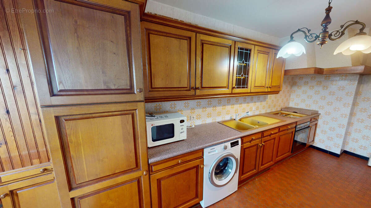 Appartement à MAINVILLIERS