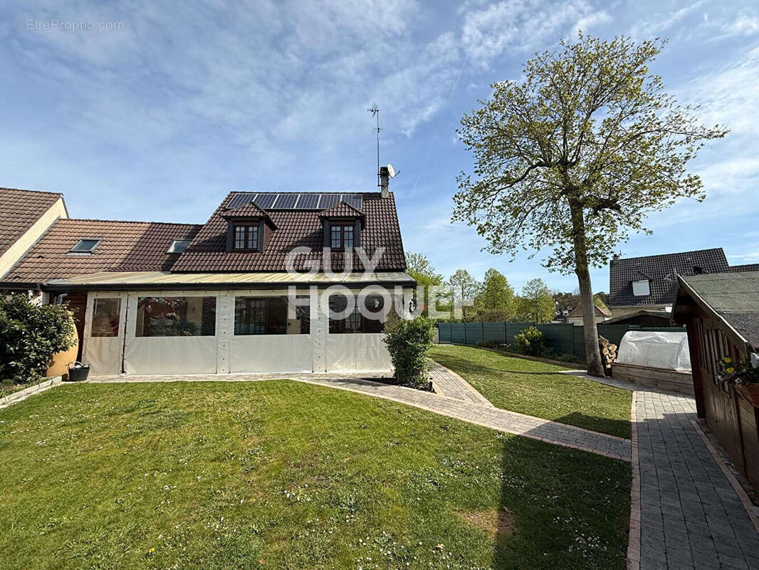 Maison à LACROIX-SAINT-OUEN