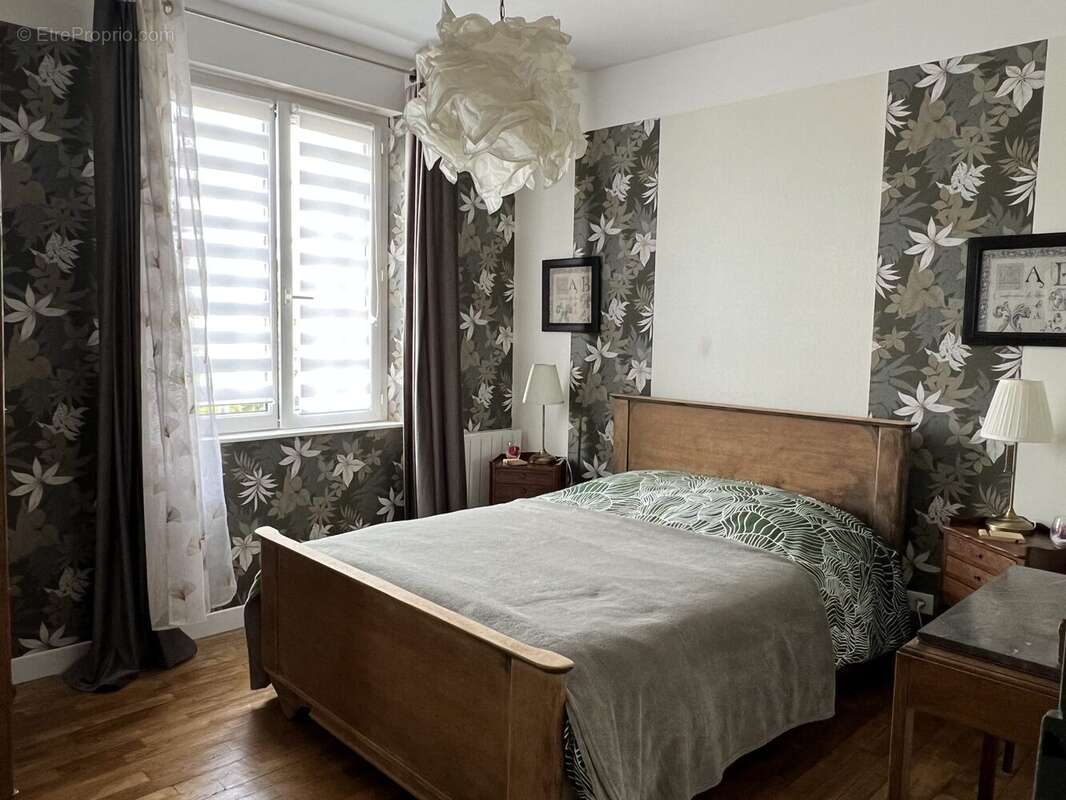 chambre 1 - Maison à FALAISE