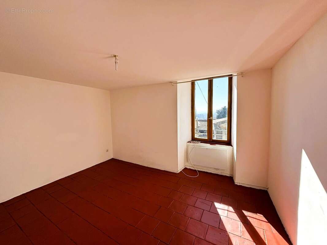 Maison à LA LIVINIERE