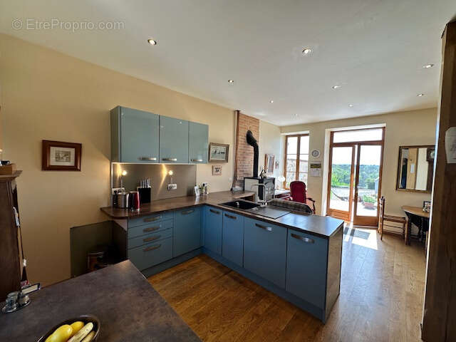 Maison à SAINT-JORY-LAS-BLOUX