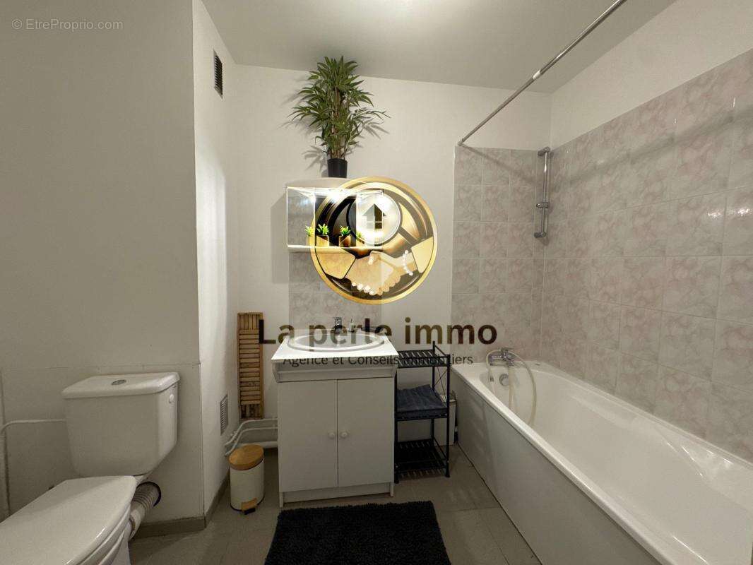 Maison 6 pièces 98 m² avec 4 chambres à Reims 51100 - photo 13