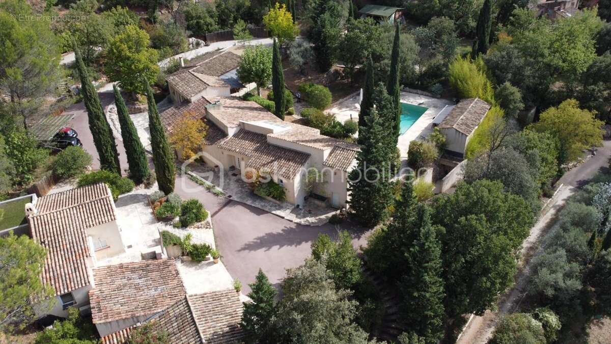 Maison à AIX-EN-PROVENCE
