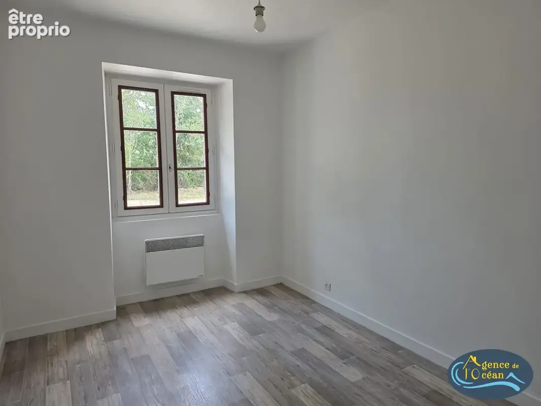 Maison en pierres, de plain pied - 2 chambres -  à vendre 44410 HERBIGNAC à 2 kms des commerces - photo 3