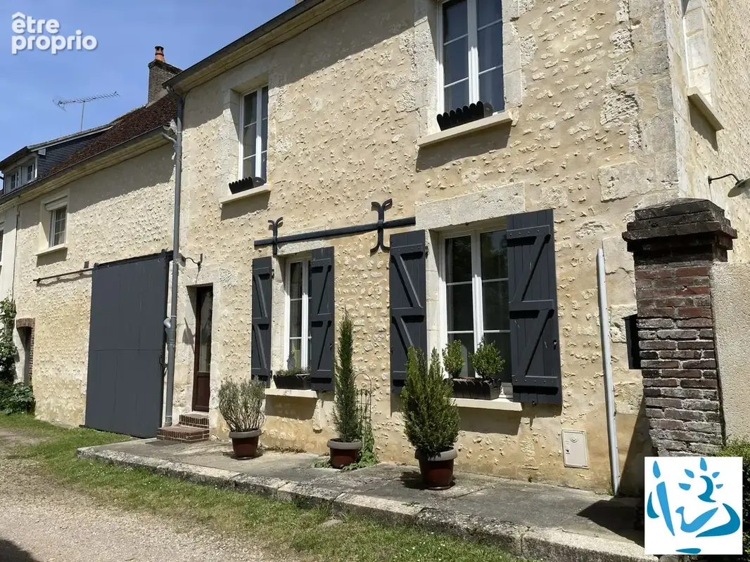 Maison à REMALARD