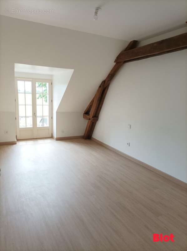 Maison à VAL-D&#039;IZE