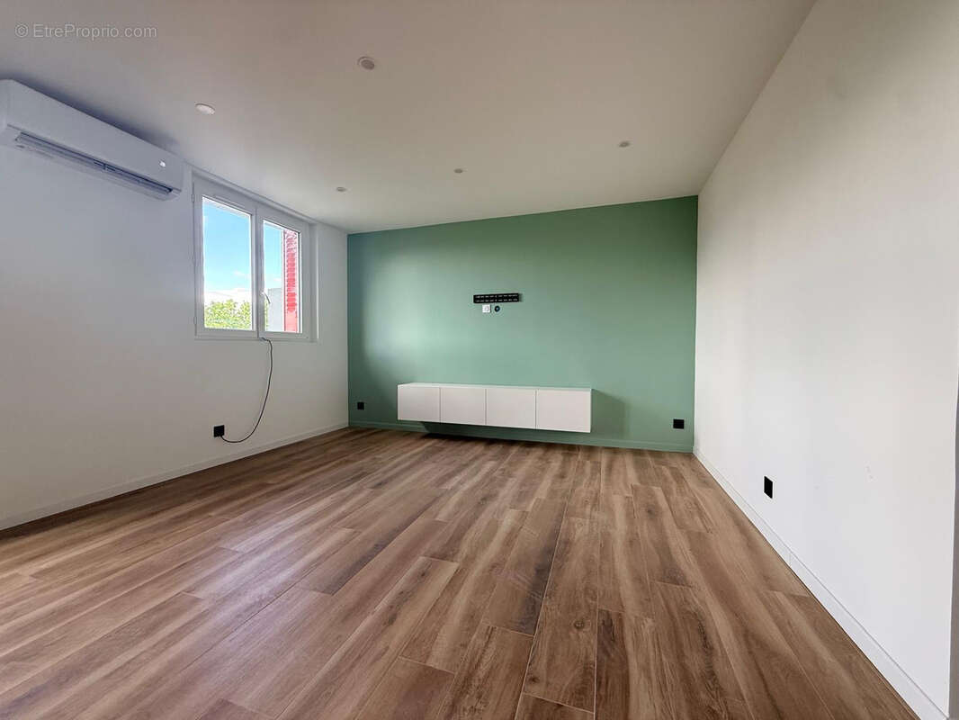 Appartement à ECHIROLLES