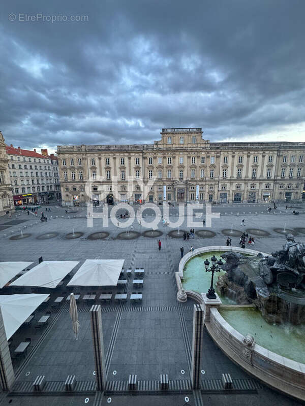 Appartement à LYON-1E