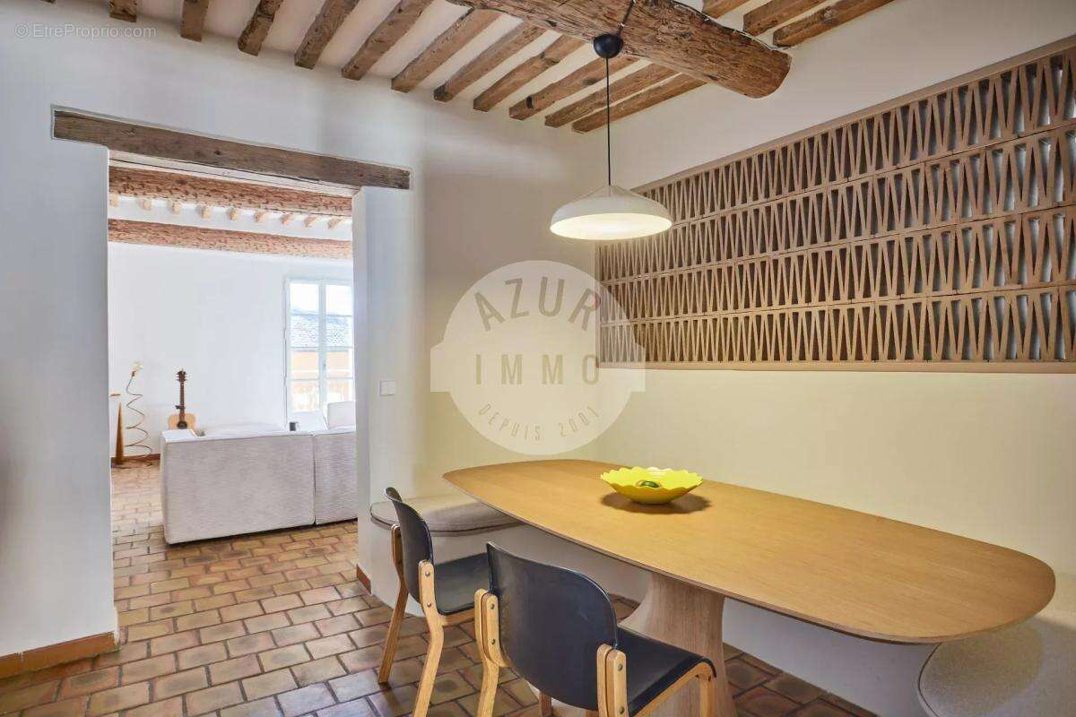 Appartement à AIX-EN-PROVENCE