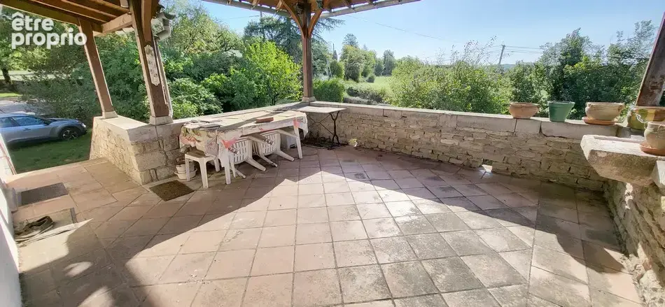 Ensemble immobilier en pierre avec jardin - photo 3