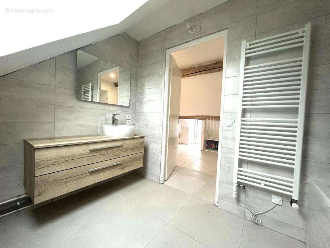 Maison à DONNEMARIE-DONTILLY