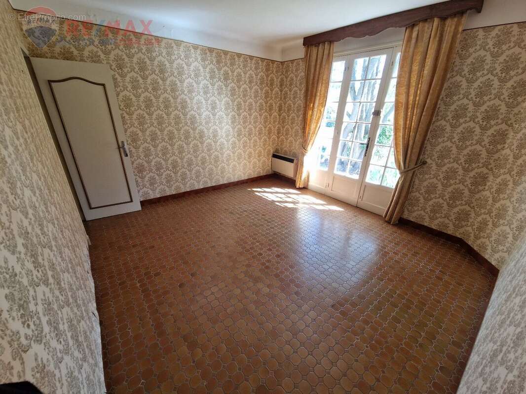 Maison à PEYRIAC-MINERVOIS