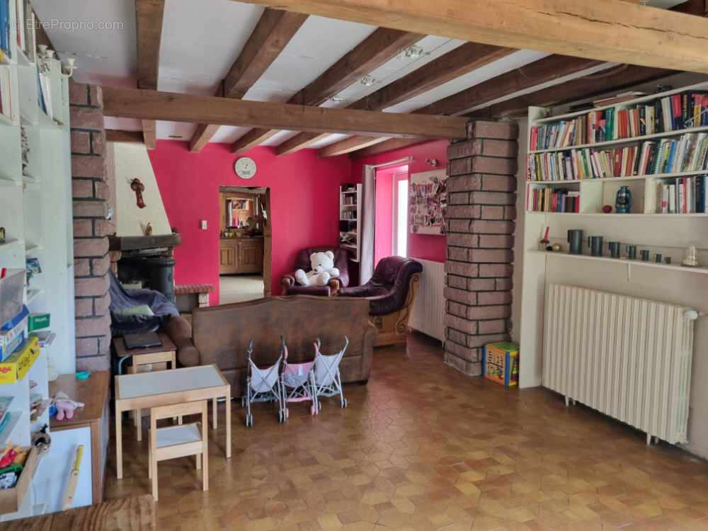 Maison à GRANDVILLERS