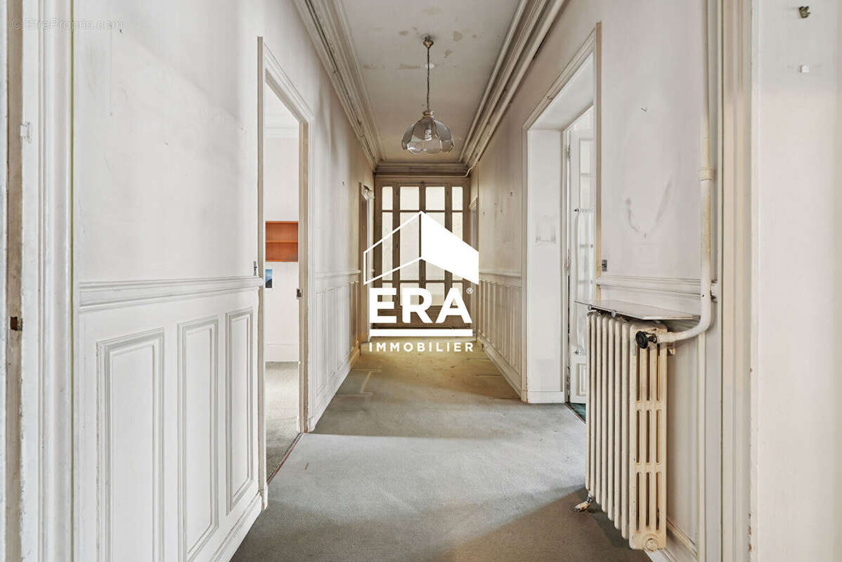 Appartement à PARIS-10E