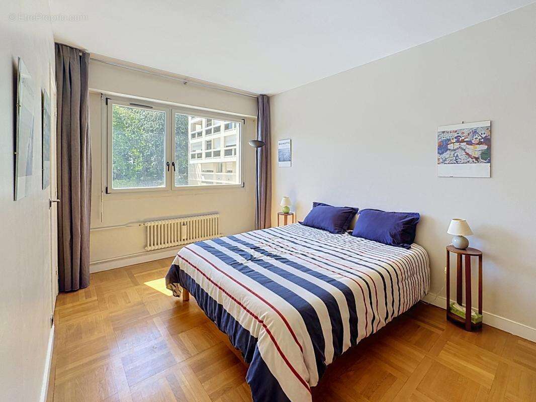 Appartement à GARCHES