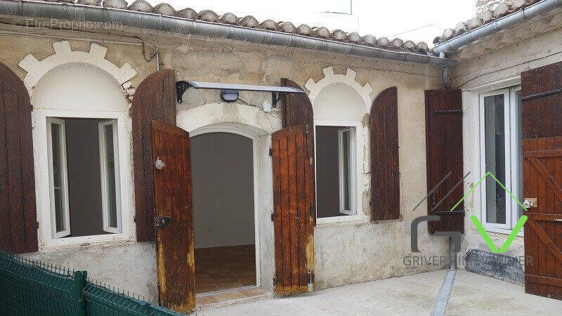 Appartement à NIMES