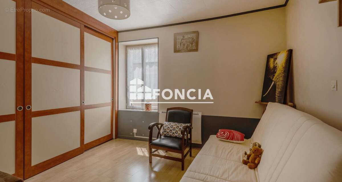 Maison à SAINT-GEORGES-DU-ROSAY