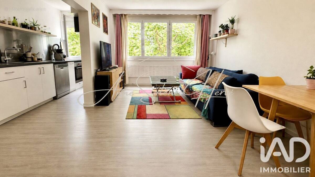 Photo 1 - Appartement à L'ISLE-ADAM