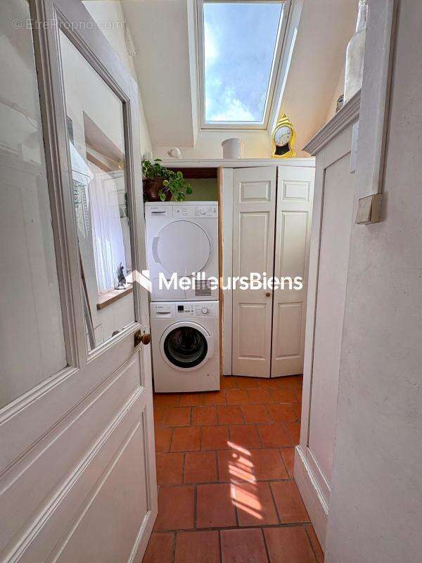 Maison à CHATELUS-MALVALEIX