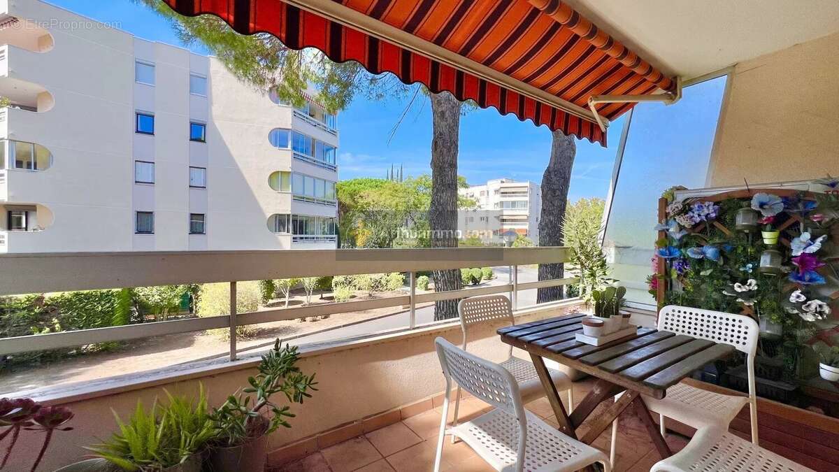 Appartement à FREJUS