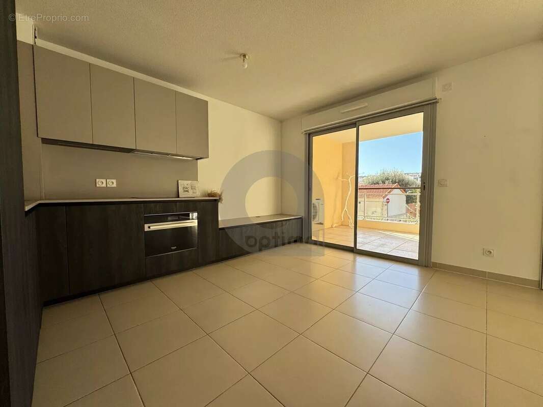 Appartement à ROQUEBRUNE-CAP-MARTIN