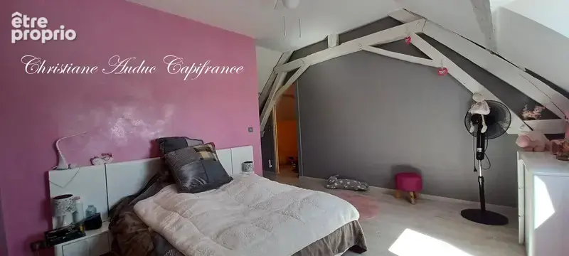 Charolles à 5 minutes, Maison en pierres, rénovée, de 128 m² avec grange attenante aménageable, sur terrain de 2 357 m² - photo 11