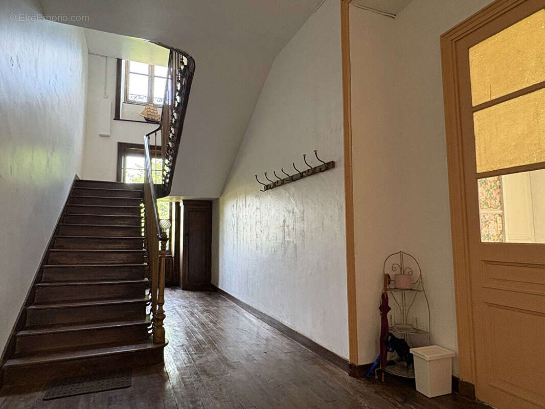 Maison de caractère à vendre - 336m² sur 2 hectares - Les Brulais, à 40 minutes de Rennes - photo 13