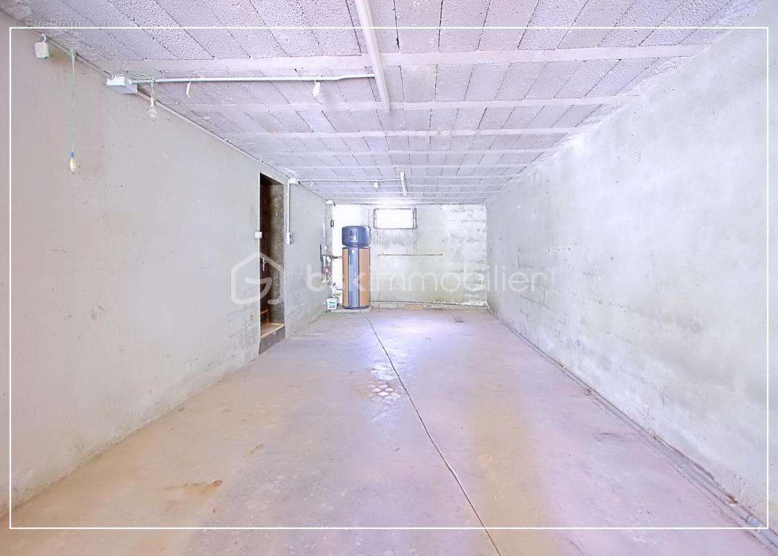 Maison à SAINT-PIERRE-DE-CHANDIEU