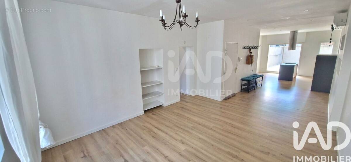 Photo 1 - Appartement à NIMES