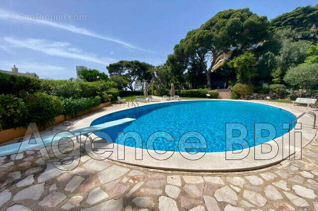 Appartement à CAP-D'AIL