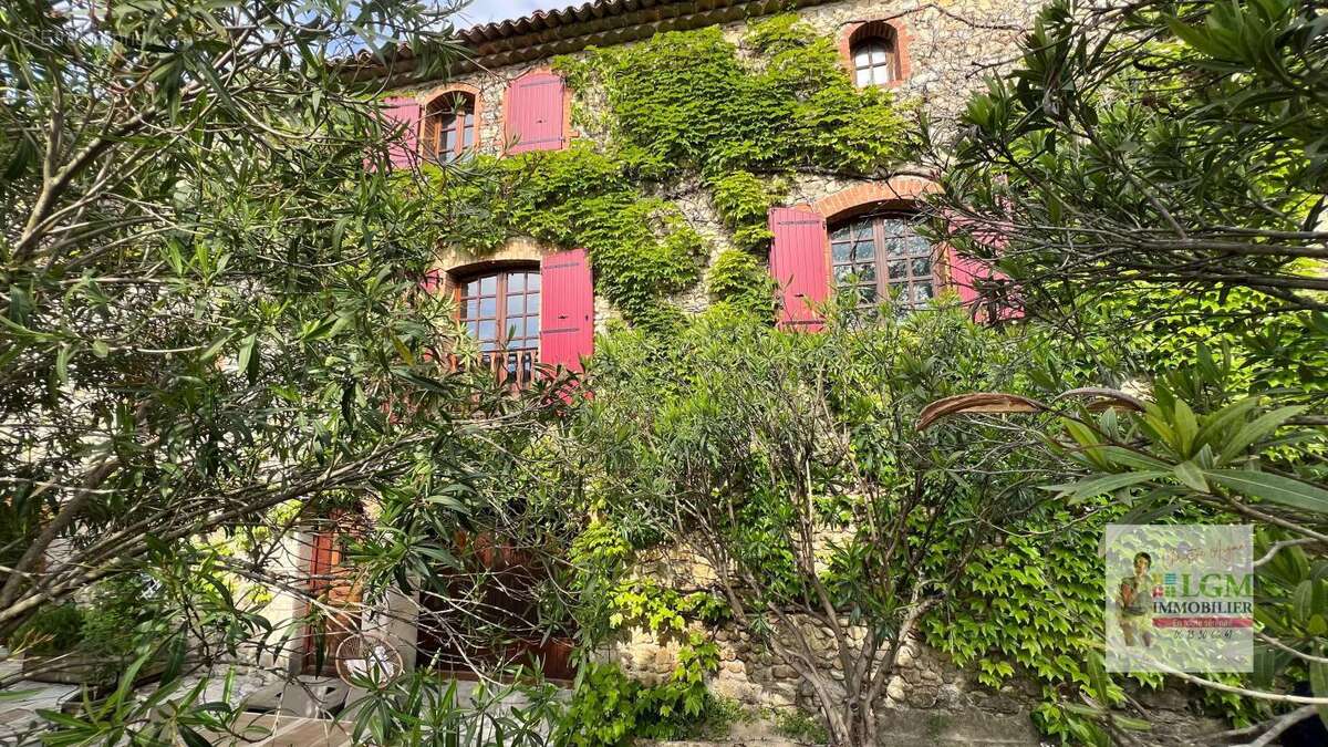 Maison à MASSANES