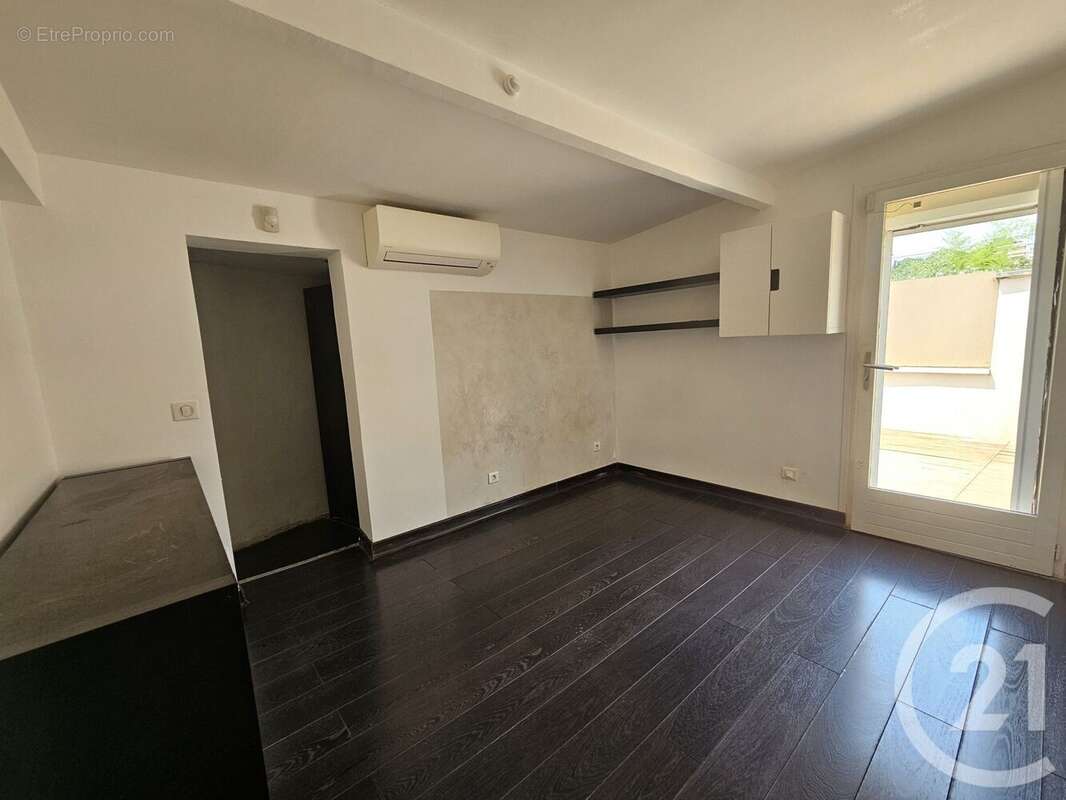 Maison 94 m² à Villeneuve-Loubet  - photo 6
