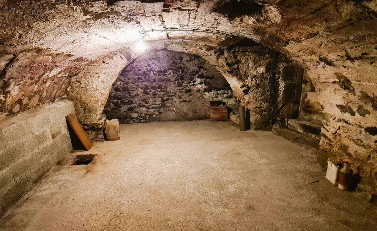 Maison à CLERMONT-FERRAND