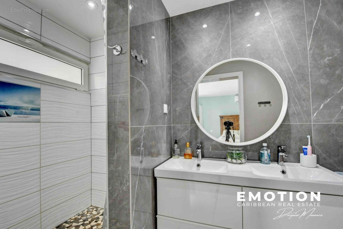 Appartement à SAINT-MARTIN