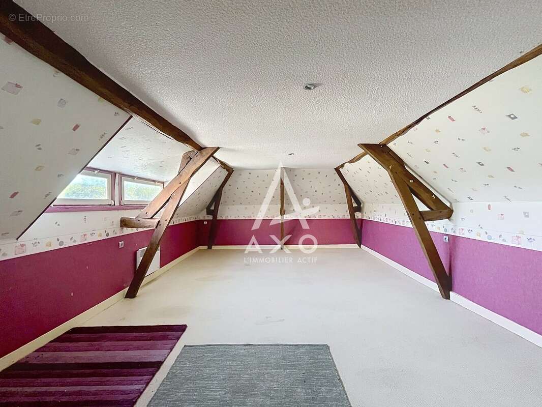Maison centre bourg de nevoy - photo 9