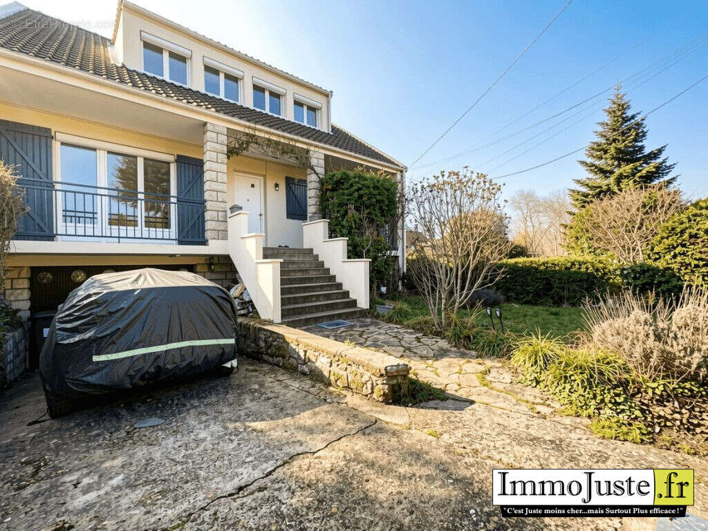 Maison à MAGNY-LES-HAMEAUX