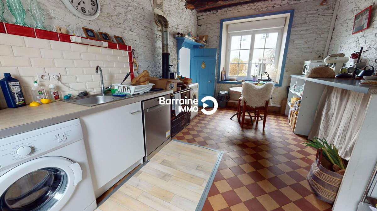 Maison à PLOUIGNEAU