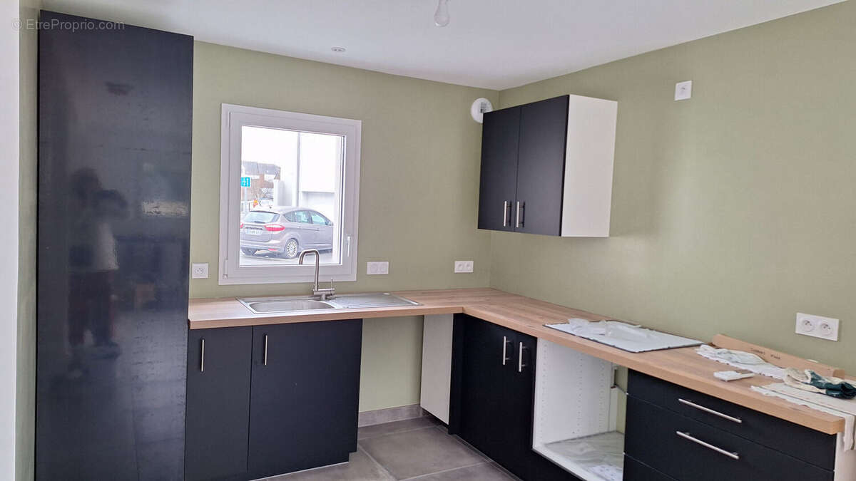 Maison à LA CHAPELLE-DES-MARAIS