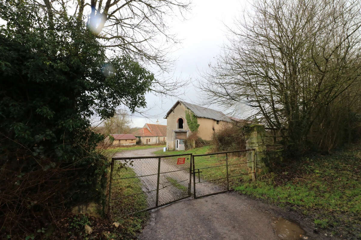 Maison à CUFFY