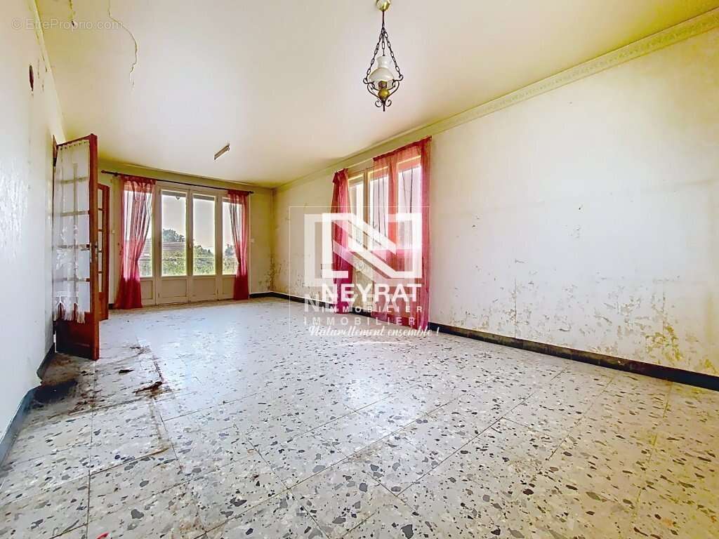 Exclusivite - sassenay - gros potentiel - photo 9