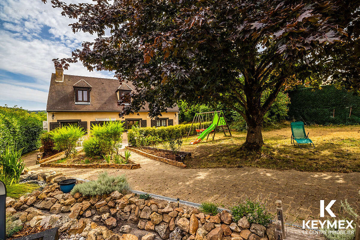 Maison 5 pièces - Sous-sol total - Grand terrain - Ecole - photo 9
